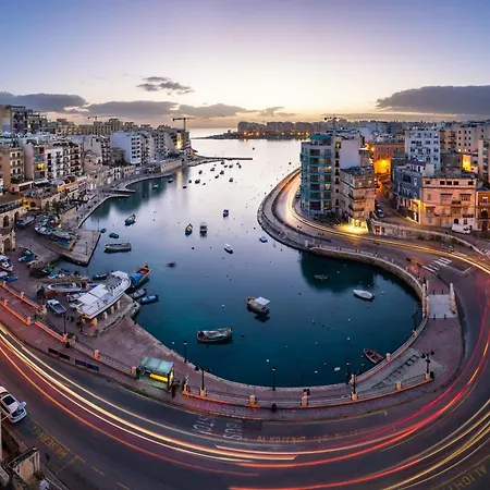 Authentic Maltese Boutique With Rooftop Pool - Moon Townhouse - Iconic Views Of Valletta And Grand Harbour Cospicua