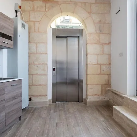 Authentic Maltese Boutique With Rooftop Pool - Moon Townhouse - Iconic Views Of Valletta And Grand Harbour *
