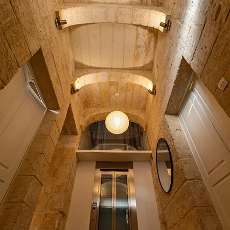 Dom wakacyjny Authentic Maltese Boutique With Rooftop Pool - Moon Townhouse - Iconic Views Of Valletta And Grand Harbour Cospicua