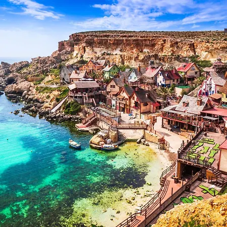 Authentic Maltese Boutique With Rooftop Pool - Moon Townhouse בית נופש