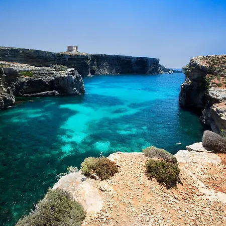 Holiday home Authentic Maltese Boutique With Rooftop Pool - Moon Townhouse