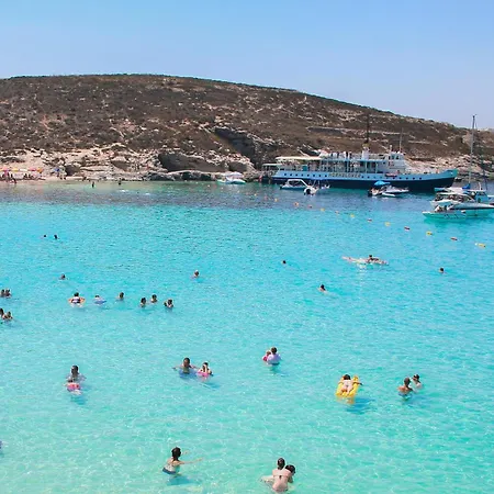 Authentic Maltese Boutique With Rooftop Pool - Moon Townhouse * Cospicua