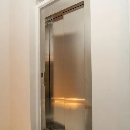 Authentic Maltese Boutique With Rooftop Pool - Moon Townhouse בית נופש *