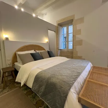 Authentic Maltese Boutique With Rooftop Pool - Moon Townhouse Holiday home