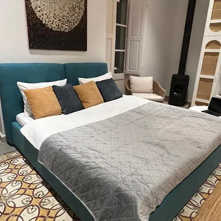 Holiday home Authentic Maltese Boutique With Rooftop Pool - Moon Townhouse